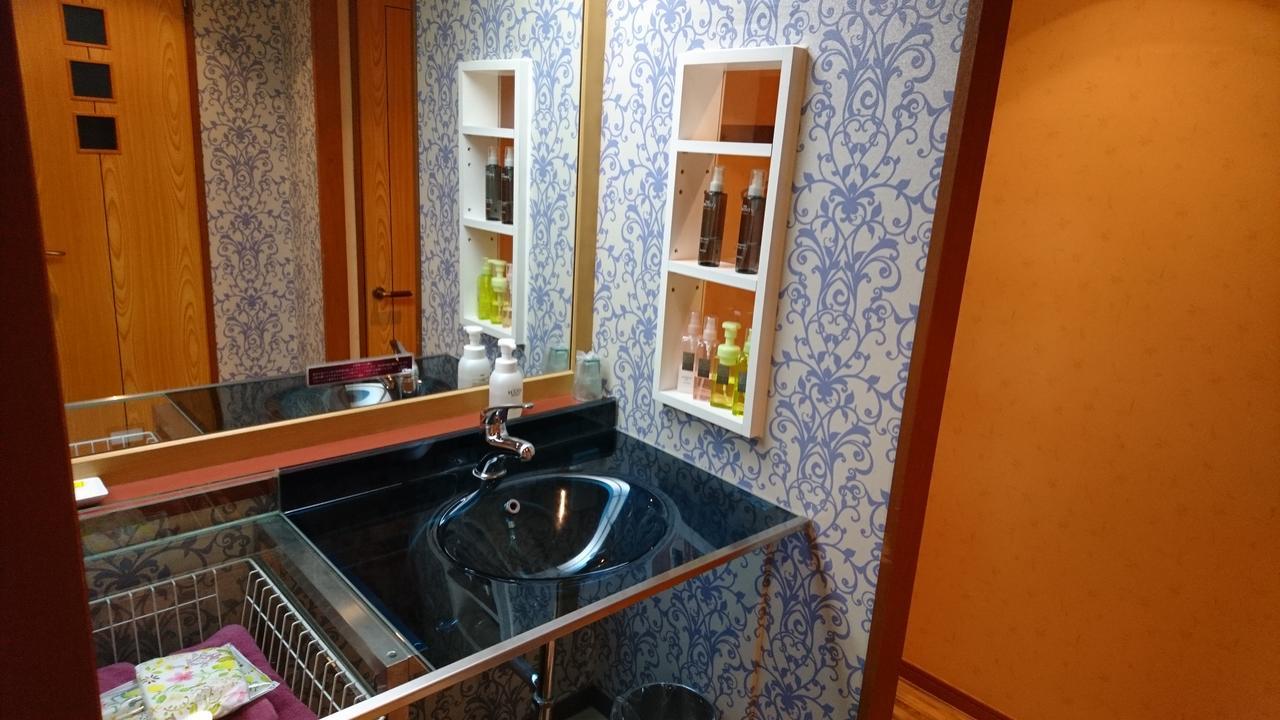 Hotel Eris Hakata (Adults Only) فوكوكا المظهر الخارجي الصورة