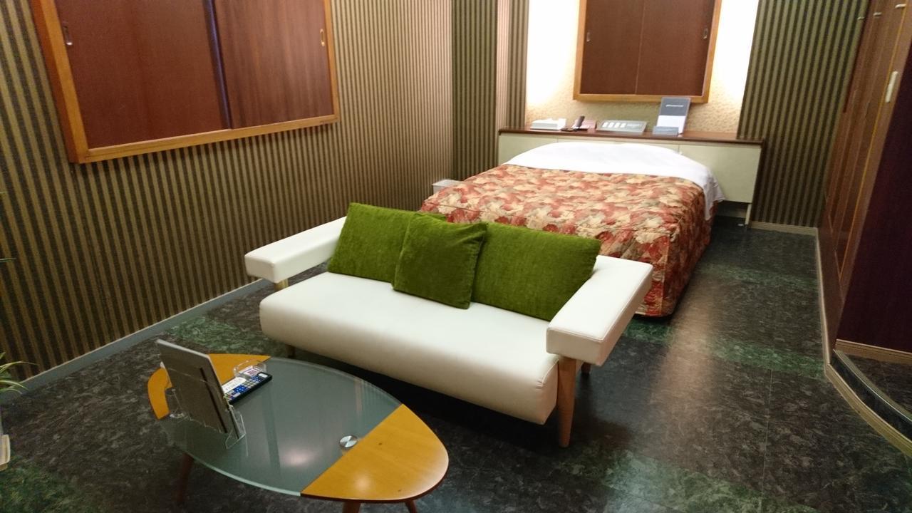 Hotel Eris Hakata (Adults Only) فوكوكا المظهر الخارجي الصورة