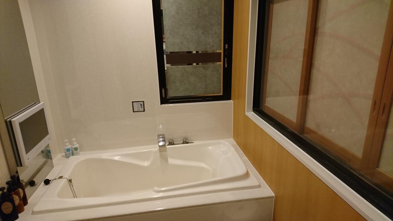 Hotel Eris Hakata (Adults Only) فوكوكا المظهر الخارجي الصورة