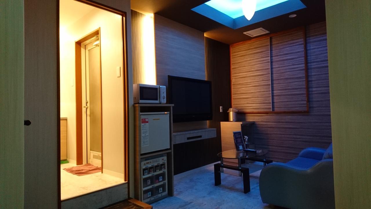 Hotel Eris Hakata (Adults Only) فوكوكا المظهر الخارجي الصورة